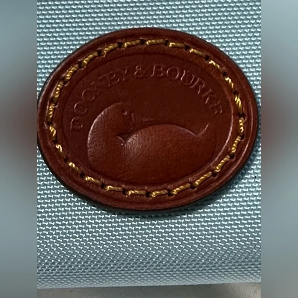 Dooney & Bourke Authentic Nylon Double Zip Crossbody Shoulder Bag Light … - Picture 3 of 10